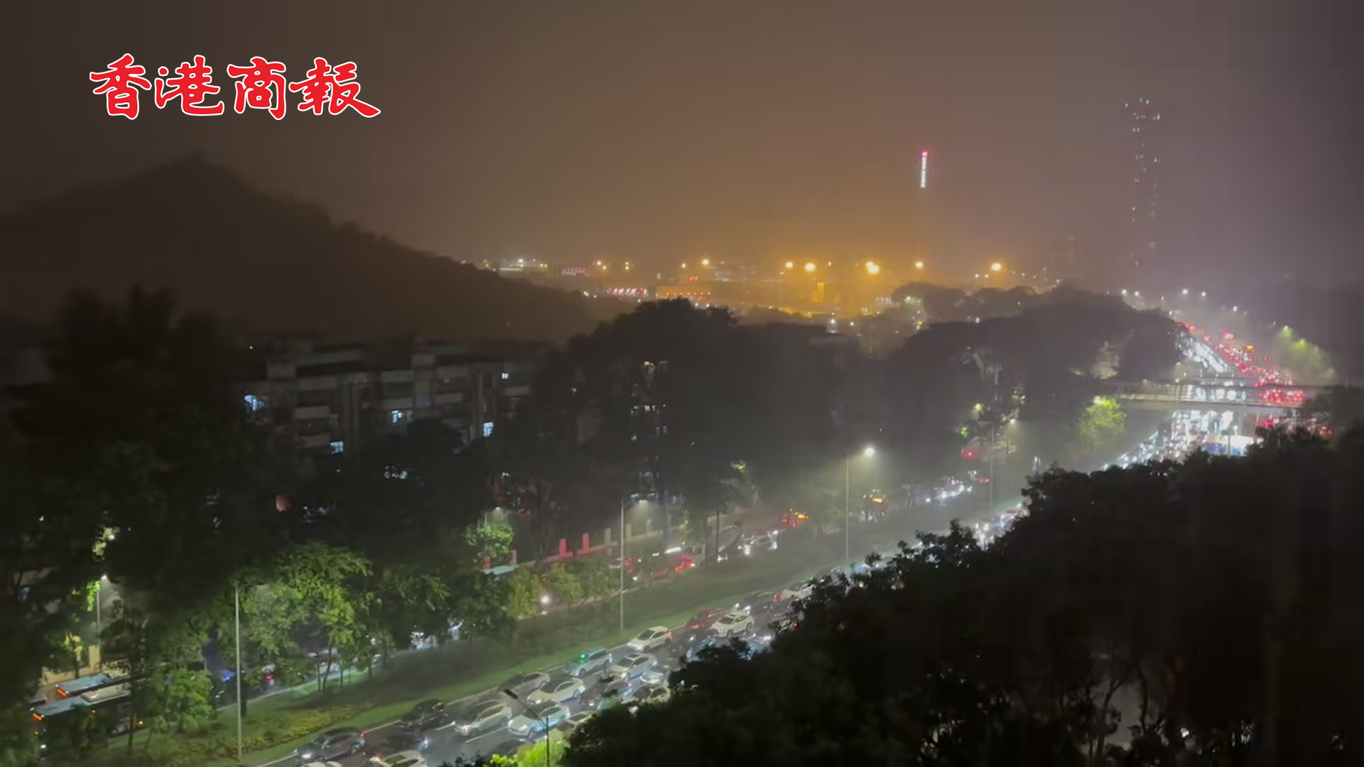 有片 | 深圳「9.7」暴雨監(jiān)測(cè) 最大滑動(dòng)雨量突破歷史極值