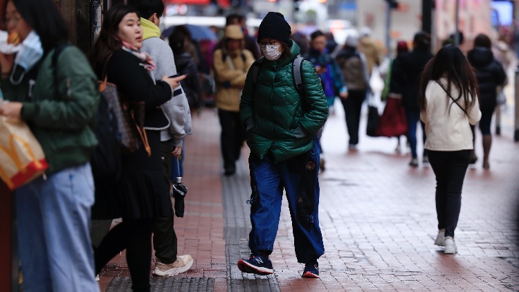 天文臺(tái)27日再發(fā)寒冷天氣警告 料28日天氣寒冷