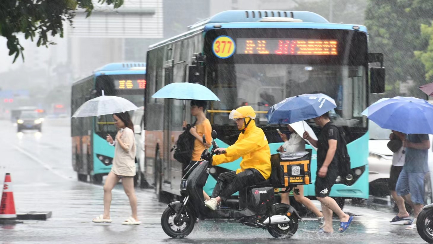 深圳市發(fā)布分區(qū)暴雨黃色預警信號