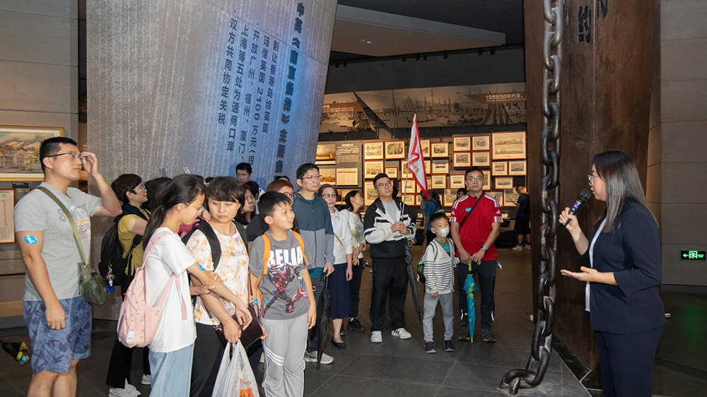 「五一進(jìn)莞來」港青訪東莞睇海戰(zhàn)館享吃喝玩樂