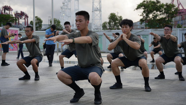 第11屆香港大學(xué)生軍事夏令營圓滿結(jié)業(yè)