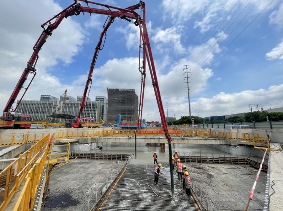 廣花城際鐵路工程首座車站順利封頂  未來與南珠（中）城際串聯(lián)