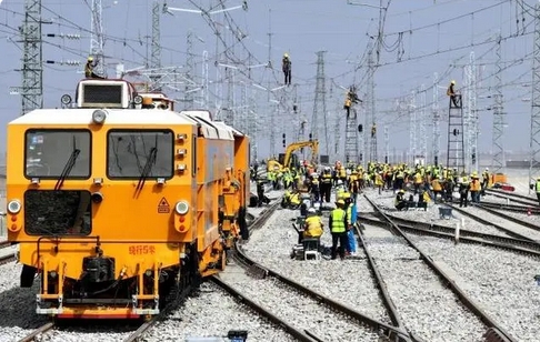 中國列車新年調(diào)圖第三條進出疆鐵路運力提升一倍