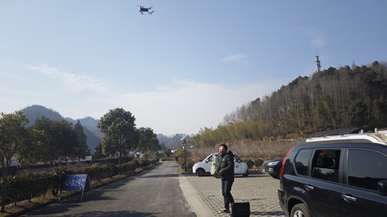 科技賦能「地空配合」  皖黟縣森防「無(wú)死角」